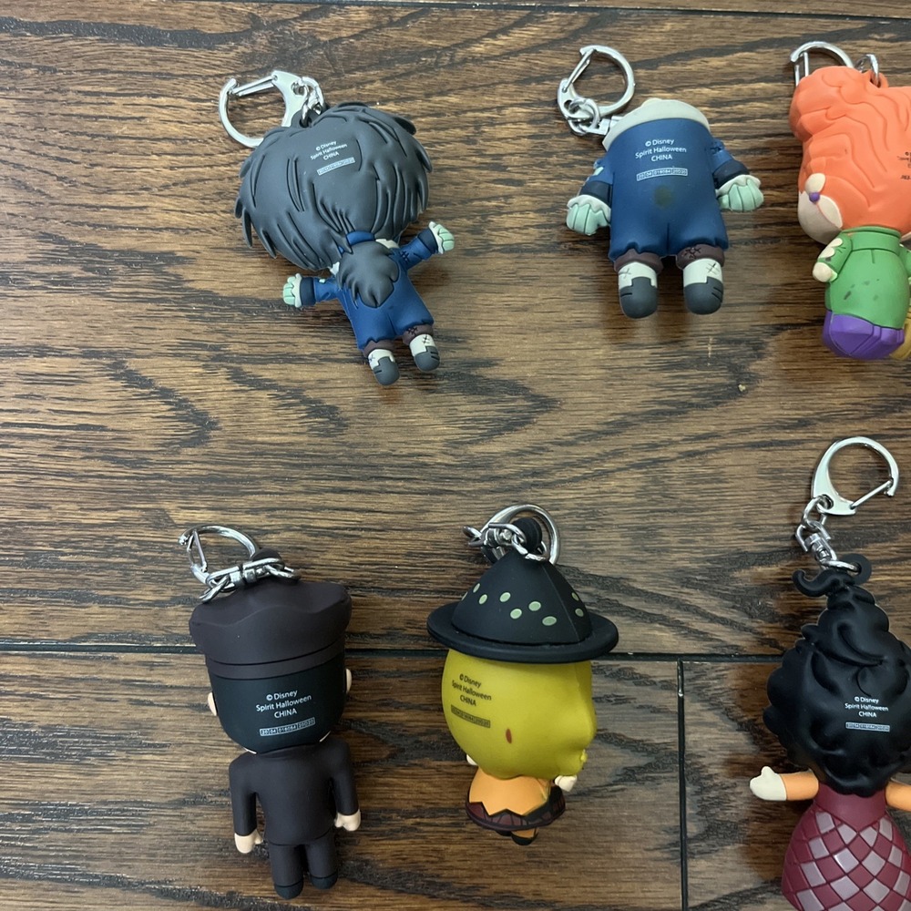 Disney Hocus Pocus Figural Clip Lot Of 11 Keychains- Cat Damaged See Pics - Picture 10 of 13